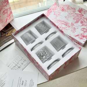 Juego de Vasos de Vidrio, 4 Piezas, Patrón en Relieve Mixto, Vasos Giratorios, Juego de Regalo para Whisky, Agua y Uso Diario, Juego de Regalo de Lujo - Product Image 1