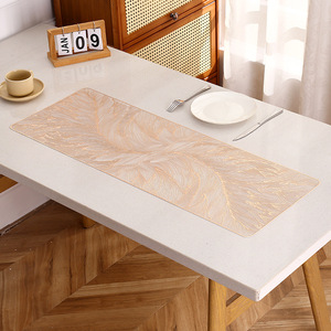 Tovaglietta Rettangolare in Stile Europeo Moderno Minimalista, Sottopiatto Scintillante di Alta Gamma, Impermeabile e Anti-olio in PVC, Stile INS - Product Image 2