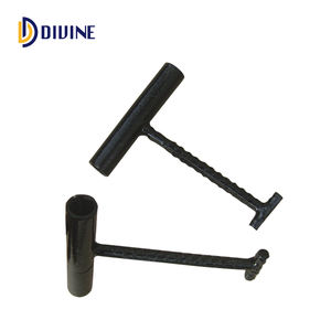 키프로스를위한 신성한 맞춤형 블랙 맨홀 커버 - Product Image 4