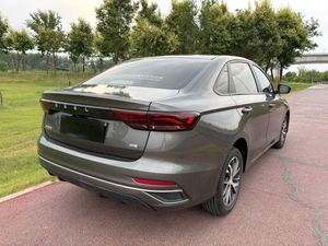 Auto Usado Geely Emgrand 2023, Sedán <span class=keywords><strong>de</strong></span> Lujo Manual <span class=keywords><strong>de</strong></span> 1.5L, 30000km, Pintura Original, Volante a la Izquierda, Auto Familiar Económico, Listo para Enviar - Product Image 4
