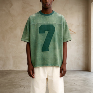T-shirt homme oversize à manches courtes et col rond, vert délavé, avec motif numéro 7, style streetwear - Product Image 3
