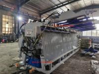 Presse hydraulique double face pour le travail du bois Machine rotative pour le transport des pinces de compositeur