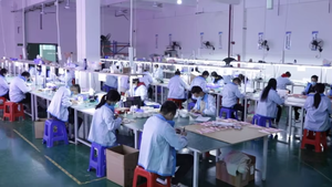 Insegna a Croce in Acrilico di Alta Qualità, Insegna al Neon Personalizzata, Insegna Luminosa a LED per Farmacia, Espositore da Esterno con Serigrafia, Luci al Neon - Product Image 6