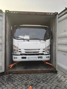 Camion benne mobile hydraulique Isuzu 700P de 5 tonnes avec grue à flèche articulée QINGLING - Product Image 3