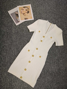 KD2221 Abito <span class=keywords><strong>Estivo</strong></span> Elegante di Alta Qualità con Scollo a V, Maglione Lavorato a Maglia, Bottoni a Rivetto e Maniche Corte per Donna - Product Image 6