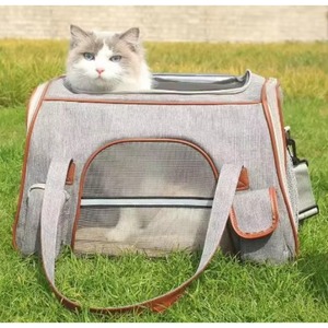 Free Sample <b>Dog</b> Cat <b>Backpack</b> Portable Pet Outgoing <b>Carrier</b> Bag Breathable Travel <b>Carrier</b> Large Capacity <b>Dog</b> <b>Carrier</b> Bags - Product Image 3