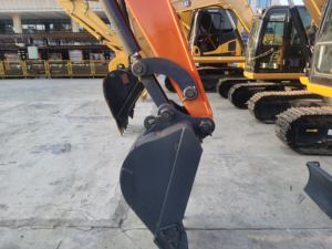 Mini-excavatrice Doosan 60 de 6 tonnes d'occasion, type chenille mobile, marque Komatsu Bobcat, moteur Kawasaki, hydraulique PLC, boîte de vitesses - Product Image 6