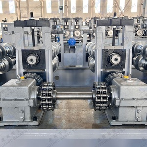 Máquina Automática de Gran Envergadura para la Fabricación de Paneles con Control PLC y Caja de Cambios para Techos de Almacenes Industriales - Product Image 3