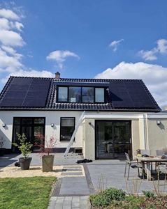 Centrale électrique <span class=keywords><strong>EcoFlow</strong></span> avec panneau de charge solaire et batterie Fabricants de systèmes solaires complets - Product Image 1