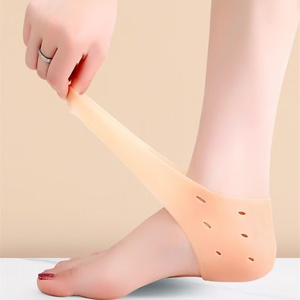 Le protezioni originali per il tallone in GEL alleviano il dolore al tallone e la pressione riduce l'attrito, migliora la copertura del tallone con calli per secchezza - Product Image 2