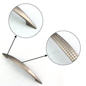 Zinc Alloy Profile Modern Design Kitchen Cabinet Handle - Product Image 1