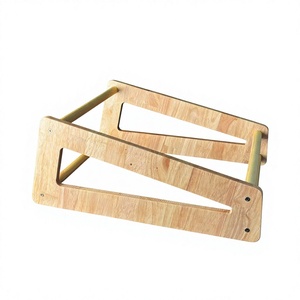 Support pour chat en bois, forme rectangulaire, durable, pour intérieur, style simple, assemblage requis, fabriqué au Vietnam - Product Image 1