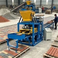 Machine à fabriquer des briques et des pavés, équipement multi-moules pour différents types de briques de construction