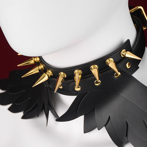 Collar BDSM de cuero con alas de Ángel, adecuado para juegos de rol para adultos. Disponible en dos colores, también adecuado para principiantes de BDSM - Product Image 2