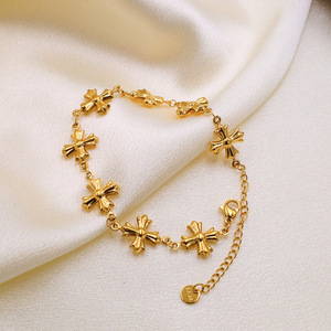 Ensemble de bijoux en acier inoxydable plaqué or vintage pour cadeaux et fêtes, collier et bracelet en forme de croix - Product Image 3