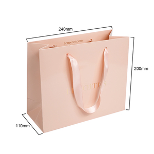 Özel lüks altın folyo Logo alışveriş çantaları çevre dostu mat Finish kozmetik ve giysiler ambalaj için kişiselleştirilmiş - Product Image 6