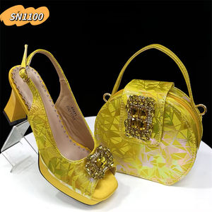 <span class=keywords><strong>Scarpe</strong></span> da <span class=keywords><strong>donna</strong></span> di lusso 8.5CM <span class=keywords><strong>scarpe</strong></span> da <span class=keywords><strong>donna</strong></span> con strass abbinate <span class=keywords><strong>scarpe</strong></span> viola italiane per matrimonio - Product Image 2