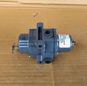 Régulateur de pression d'air Fisher 67CFR avec filtre 67CFR-600 - Product Image 3