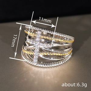 Anello Punk a Strati Bicolore, Gioiello da Dito Trendy e di Tendenza - Product Image 4