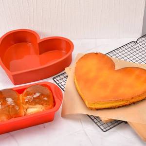Silicone tools <b>set</b>, non-stick heart-shaped and round toast pans, <b>baking</b> cake pan <b>set</b> - Product Image 4