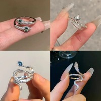 Bague en verre zircon vintage en forme de serpent, style luxe de niche, haut de gamme, pour l'index, tendance et personnalisée