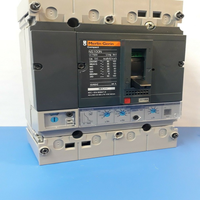 Plc Compact Ns100n 4 pôles Str22se pour produit sous garantie