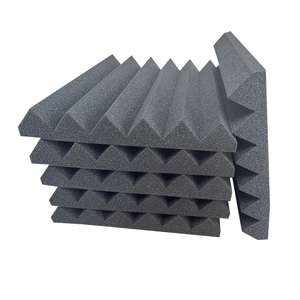 Paneles Acústicos de Poliuretano con Ranuras Triangulares, Ecológicos, Insonorizantes para Interiores, Adecuados para Estudios de Grabación - Product Image 1