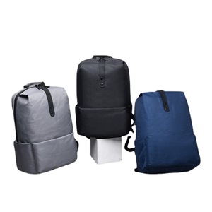 กระเป๋าเป้สะพายหลังธุรกิจลายทางกันน้ำสำหรับเดินทาง ป้องกันการโจรกรรม ขนาด 15.6 นิ้ว พร้อมพอร์ตชาร์จ USB และช่องเสียบหูฟัง - Product Image 1