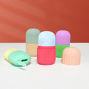Rouleau de glace pour le visage, outil portable double usage, rafraîchissant, anti-âge, soin de la peau, 86g, design simple - Product Image 1