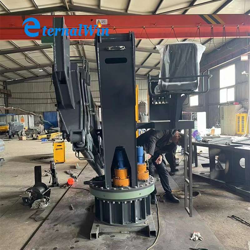 marine palfinger crane
