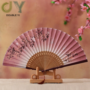 Quạt Quà Tặng Phong Cách Trung Quốc Tùy Chỉnh Quạt Vải Lanh Cho Nữ Quạt Cửa Hàng Gấp Gọn Chạm Khắc Thủ Công - Product Image 4