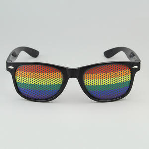 2024 unisexe lunettes de soleil arc-en-ciel sténopé conception blanc plastique vert jaune Logo fête couleur violet bleu rose PC rouge promotionnel - Product Image 2