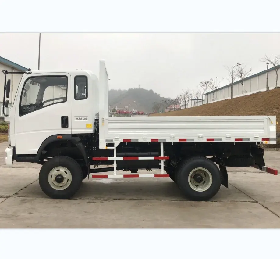 Sinotruk howo 4x4 Offroad Light Cargo Truck zu verkaufen