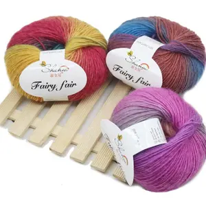 2022 Factory Wholesale Worsted Section-Färben Regenbogen garn 100% Wollgarn zum Hands tricken Häkeln Gradual Change Color Thread