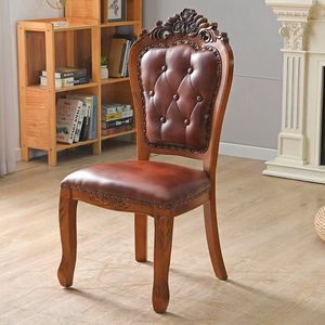 Chaise de salle à manger en bois massif de style européen, avec dossier sculpté et assise en cuir, pour usage domestique ou hôtelier - Product Image 2