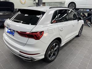 Audi Q3 35 TFSI 1.4T Usado, SUV Compacto Fashion Dynamic, Entrada sin Llave, Control Remoto por Aplicación, Control <span class=keywords><strong>de</strong></span> Crucero, Espejos con Calefacción, Volante a la Izquierda, Listo para Enviar - Product Image 4
