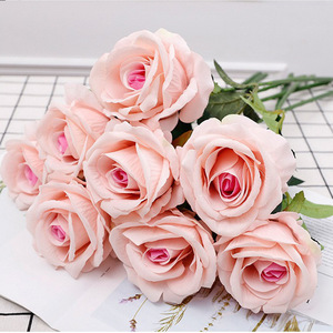 <span class=keywords><strong>Fleur</strong></span> <span class=keywords><strong>Artificielle</strong></span> Toucher Réel en Gros, <span class=keywords><strong>Rose</strong></span> en Soie de Velours pour Décoration de Maisons et Mariages - Product Image 3