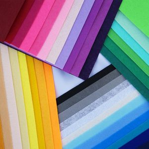 Série de feutres souples et flexibles de couleur verte de 1,4 mm pour patchwork DIT, taille 20x30 cm, 4 couleurs assorties - Product Image 2