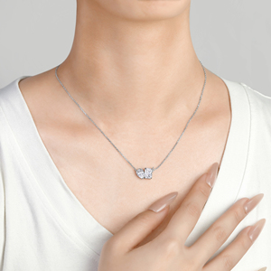 Venta Directa de Fábrica, Collar con Colgante de Plata S925 de Diseño Personalizado, con Doble Piedra de Circonia Cúbica, Corte Princesa en Forma de Pera - Product Image 4