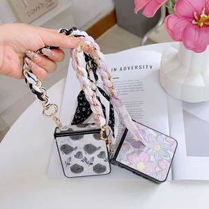 Fundas para Teléfono Resistentes al Agua con Diseño de Rosas en Lámina Dorada, Material de PC, para <span class=keywords><strong>Samsung</strong></span> ZFlip 8/7/6/5/4 y Motorola 60U - Product Image 3