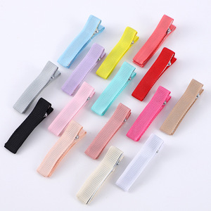 Pinza de Pelo Tipo Pico de Pato de 5 cm, Totalmente Cubierta de Tela, con Cinta Acanalada, Accesorio para el Cabello para Mujer, Uso Diario, Diseño Cuadrado Colorido - Product Image 3