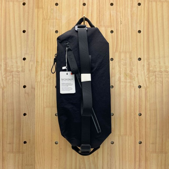 north face backpack 75 North face Hiking Badlands 75 Backpack for Sale in Burbank, CA