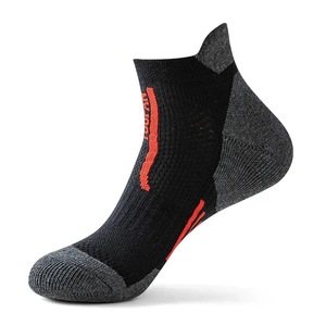 Chaussettes de sport à logo personnalisé, chaussettes de compression pour la cheville, soutien de la voûte plantaire, chaussettes de course à pied, semelle en tissu éponge, chaussettes de marathon rembourrées, vente en gros - Product Image 6