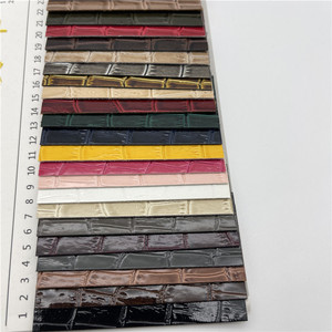 Serie in pelle Pu. La trama è un tessuto Stock in ecopelle goffrata con motivo a <span class=keywords><strong>coccodrillo</strong></span> trasparente - Product Image 4