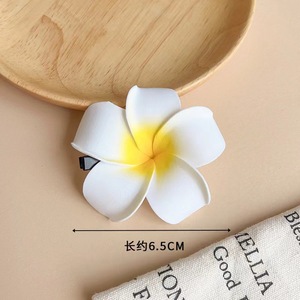 Fresh Style Artificial Plumeria Hair Clips, Cute Flower Hairpins for Travel & Vacation, Perfect <b>Beach</b> Hair <b>Accessories</b> - Product Image 4