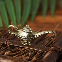 Vintage Geleneksel Aladdin Lambası Saksı Metal El Sanatları Özel Baskılı Altın Kaplama Anahtarlık Aksesuarları Ev Dekorasyonu İçin