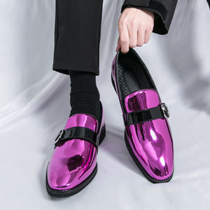 Mocassini da Uomo di Lusso in Pelle Verniciata Metallizzata Magenta Lucida con Cinturino a Fibbia <span class=keywords><strong>per</strong></span> Matrimoni, Feste e Balli di Gala - Product Image 3