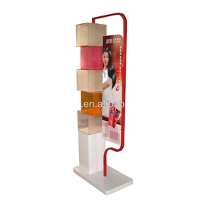 Negozio al dettaglio personalizzato free standing in legno shampoo espositore per shampoo detergente per il corpo espositore - Product Image 2