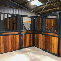 Boîtes de panneaux de stalle de chevaux en métal de taille personnalisée équipement d'écuries de chevaux portable stalle de chevaux