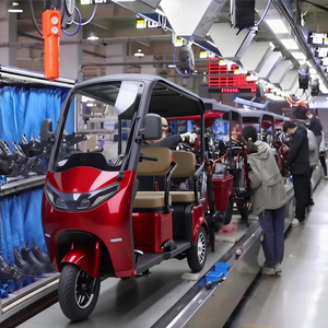 EEC 72V 1800W Scooter électrique Tricycle de chariot de golf à <span class=keywords><strong>3</strong></span> <span class=keywords><strong>roues</strong></span> pour adultes Type de corps fermé - Product Image 3